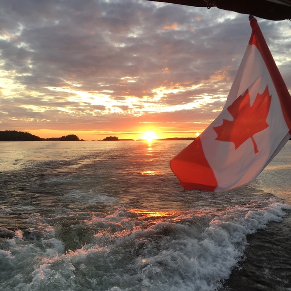 Meet your Posher, Amanda - Picture 6 of 6